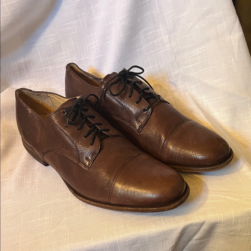 Frye and Company-Classic Brown Leather Men's Shoes